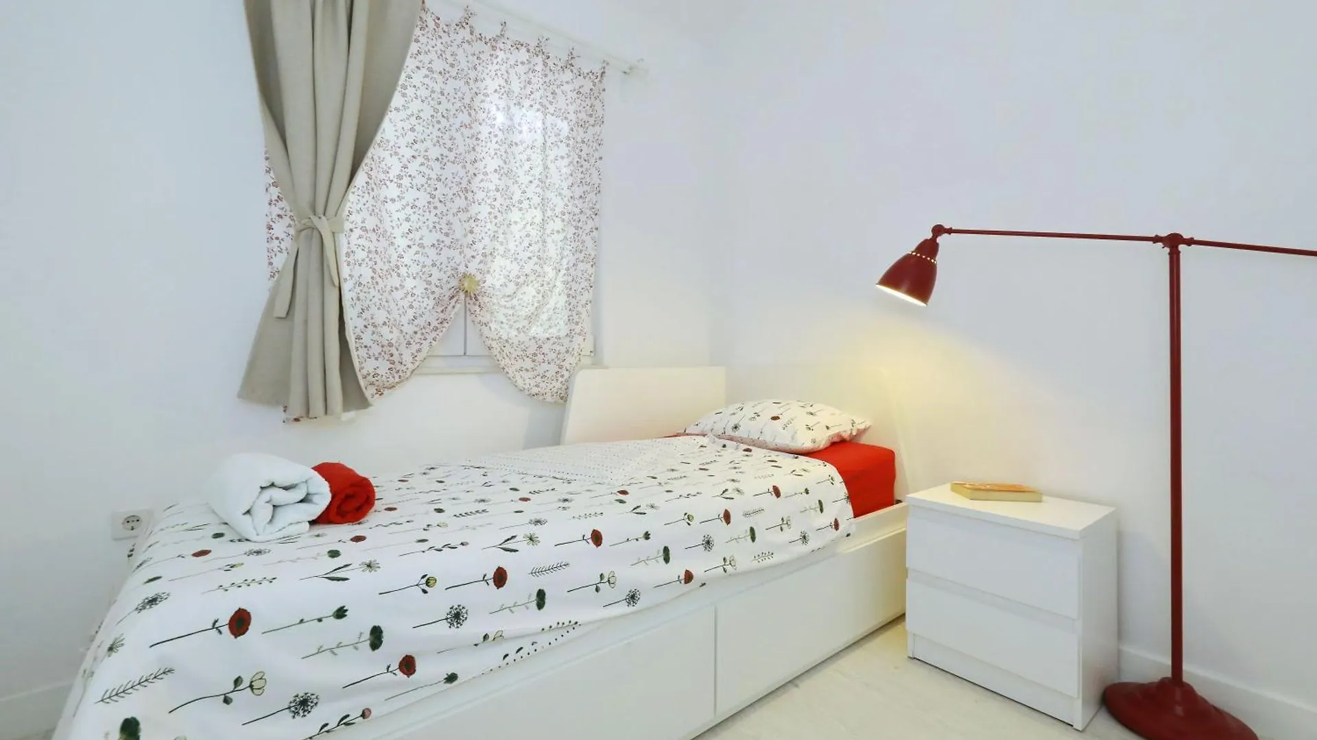 Candela, No 4 Starigrad Paklenica