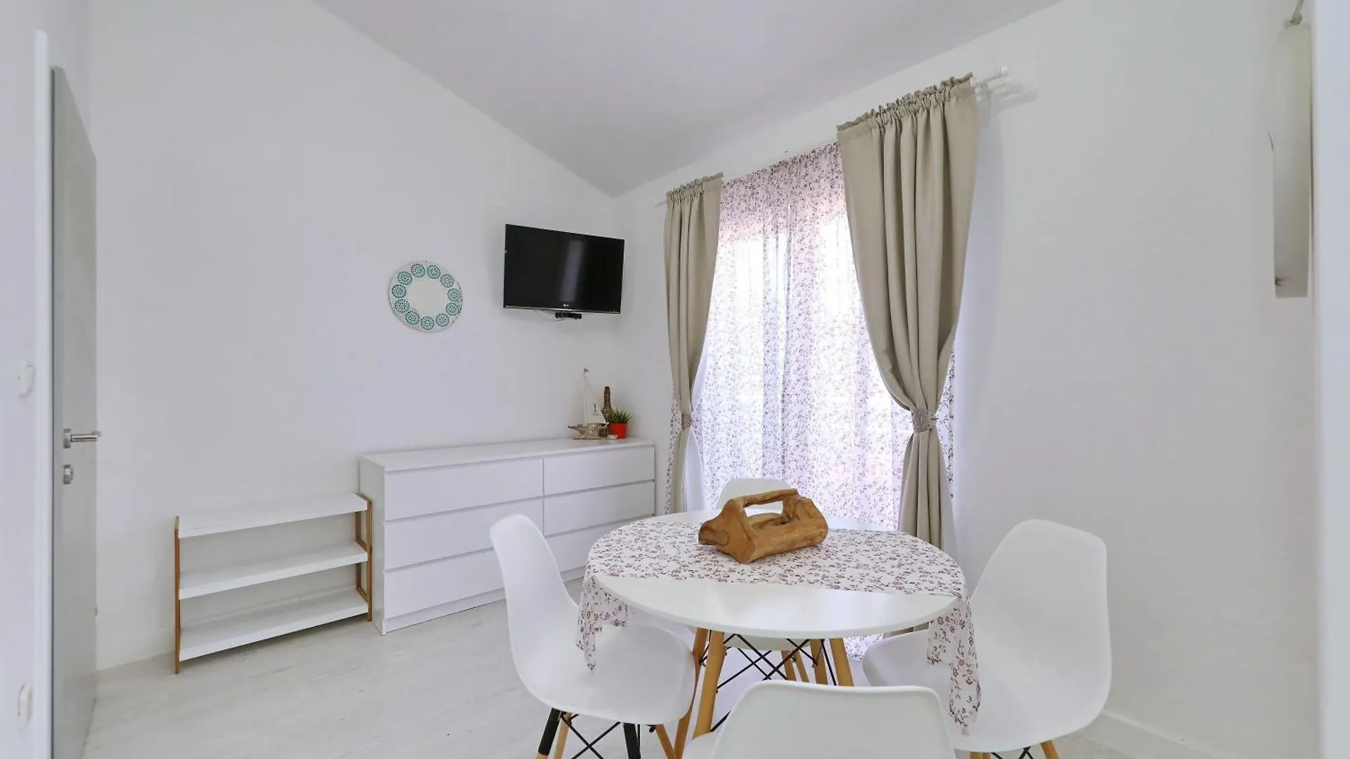 Apartment Candela, No 4 Starigrad Paklenica